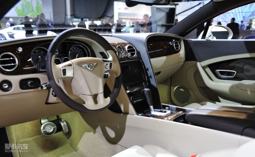 宾利 2010款欧陆 宾利 2010款欧陆