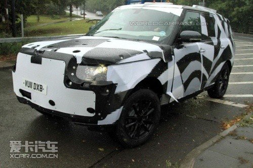 全新路虎揽胜路试谍照曝光 明年将发布