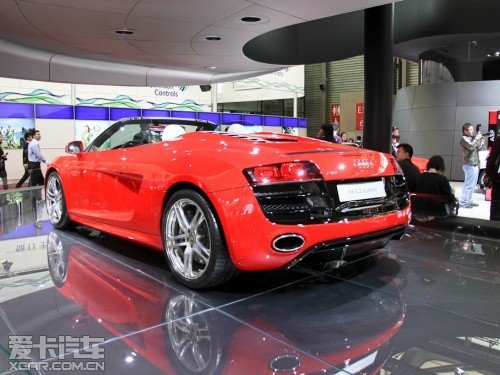 改款奥迪R8前脸设计曝光 造型更加激进