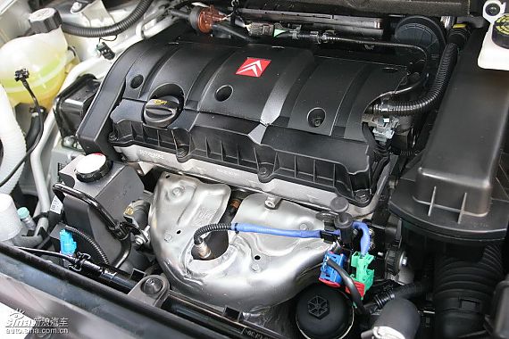 世嘉两款引擎、悬挂及细节