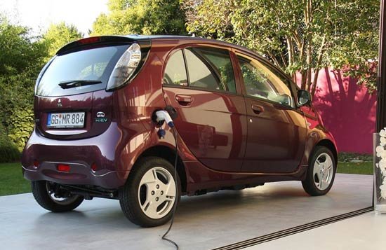 三菱i-MiEV电动车推入门车型 约合16万元